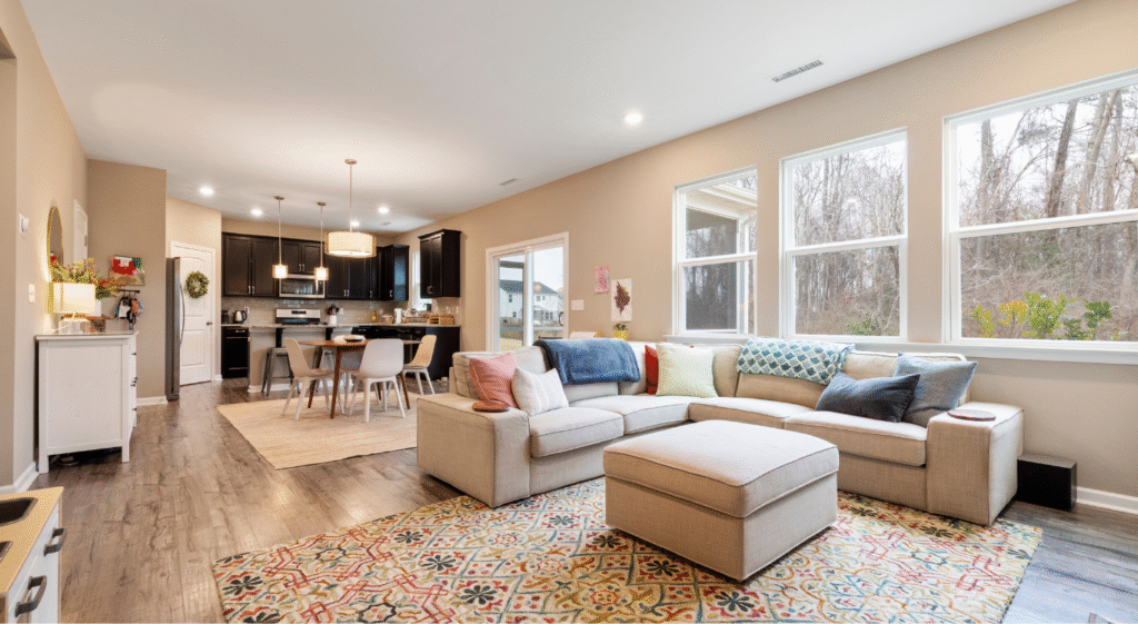 luxuryinteriored.org