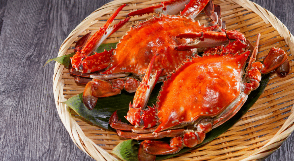 How Many Dozen Are in a 1/2 Bushel of Crabs?